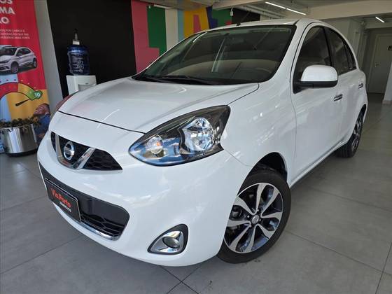 NISSAN MARCH 1.6 SL 16V FLEX 4P XTRONIC